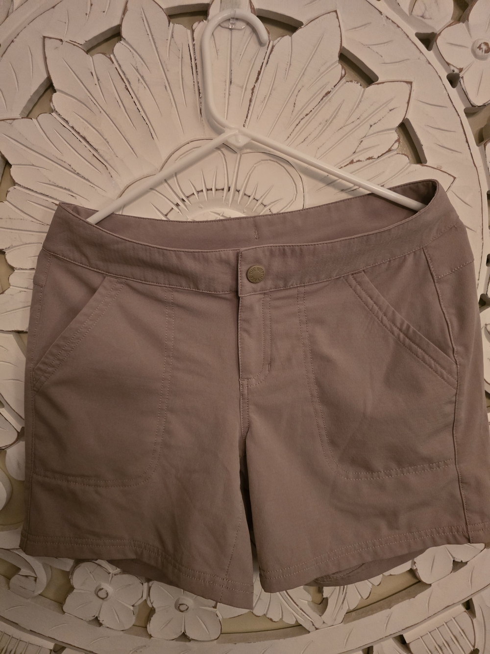 The North Face Women's Taupe Outdoor Stretch Shorts